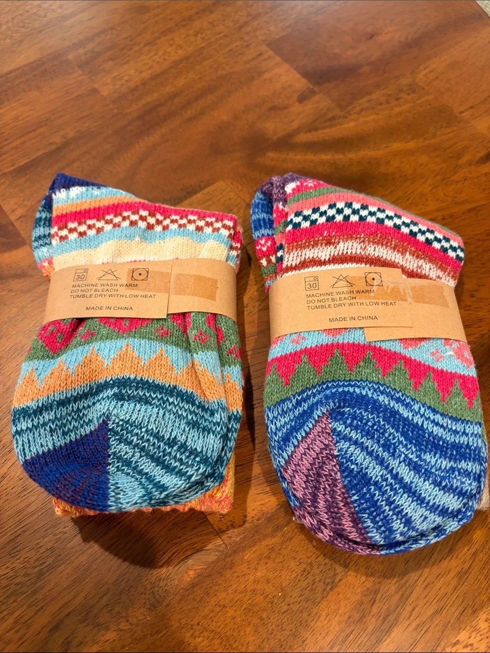 Women's Multicolor Patterned Crew Socks - Cozy Knit (Pink, Blue, Green)